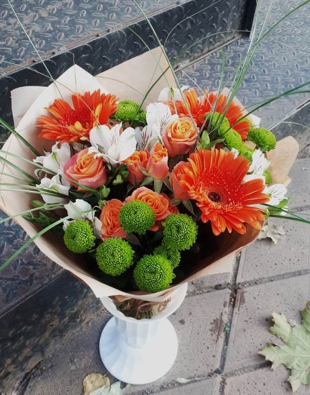 Букет цветов из: Герберы, Хризантемы, Альстромерии и Розы в Мисайлово