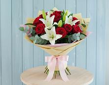 Букет цветов из:  Лилии и Розы в Мисайлово