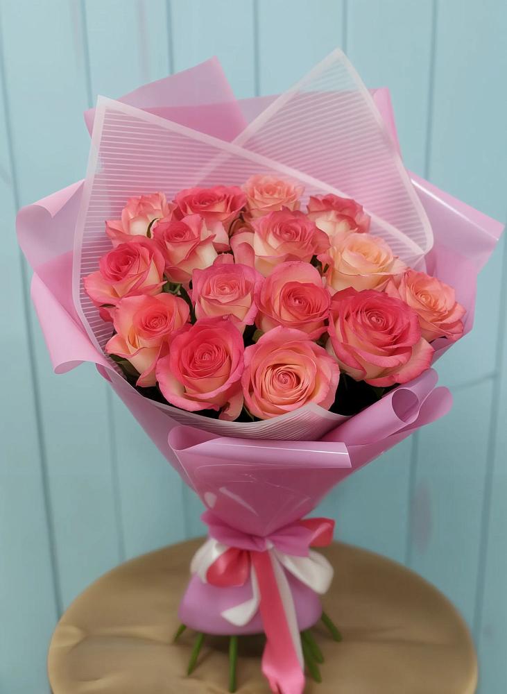 Букет 15 Розовых роз Равель в Мисайлово