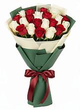 Букет Микс из красных и белых роз #REPLACE_PRED# Мисайлово