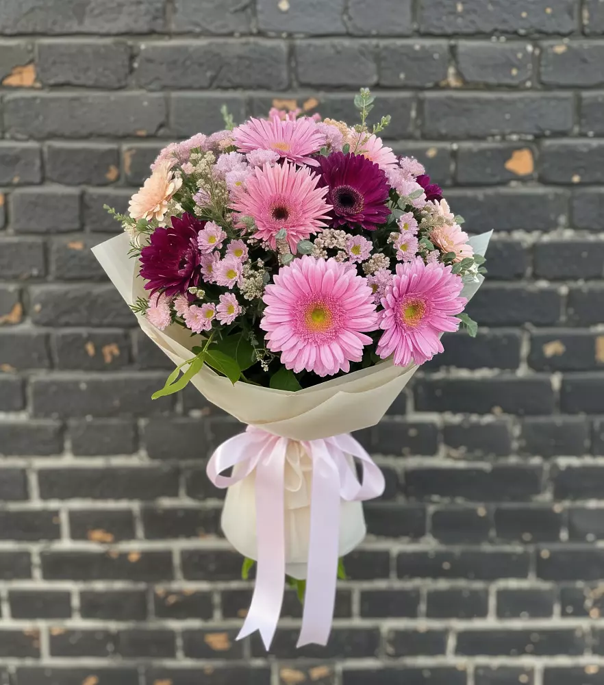 Букет цветов из: Герберы и Хризантемы в Мисайлово
