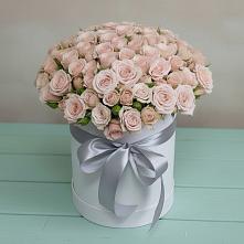 Цветочная композиция из Розы в шляпной коробке в Мисайлово