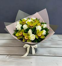 Букет цветов из:  Орхидеи и Розы в Мисайлово