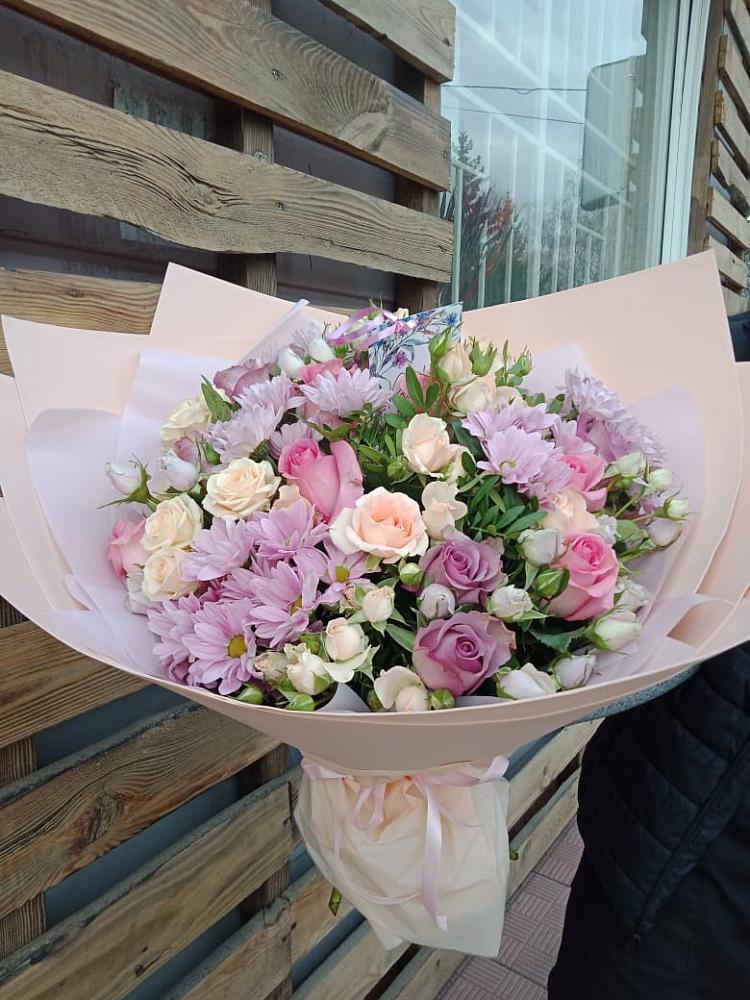 Букет цветов из: Розы и Хризантемы в Мисайлово