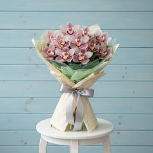 Букет цветов из:  Орхидеи и Розы в Мисайлово