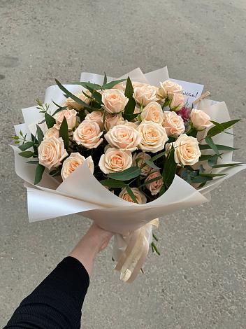 Букет Кремовые розы Латте в Мисайлово