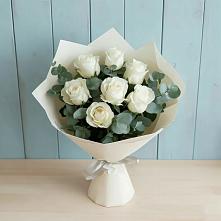 Букет Белые розы в Эвкалипте в Мисайлово